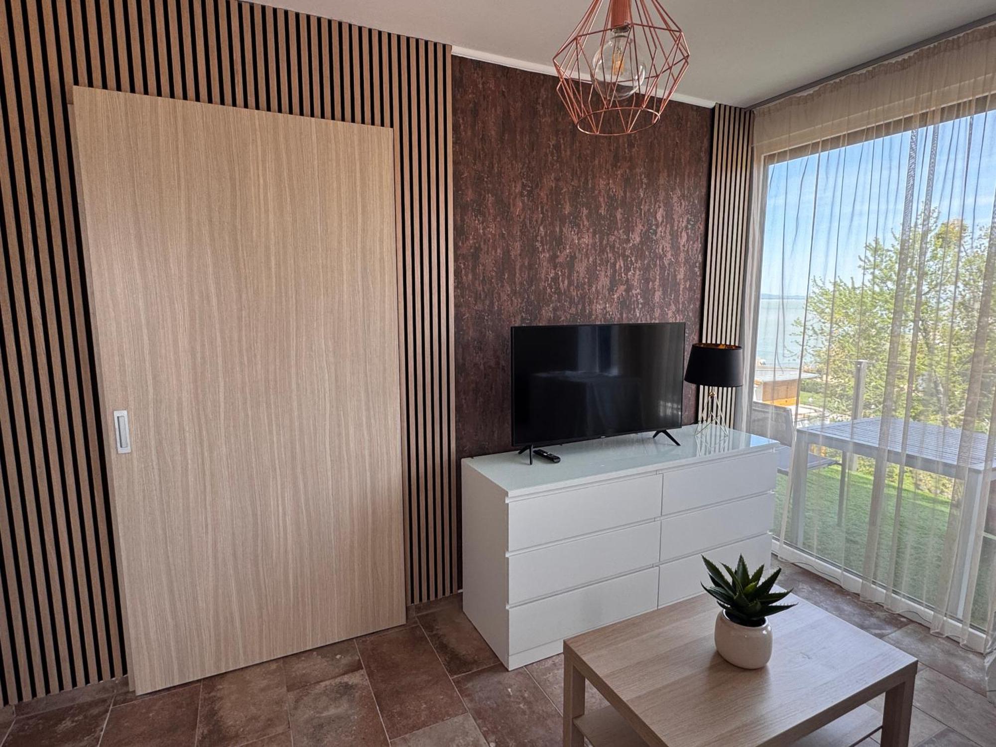 Bardo Apartman Балатонлелле Экстерьер фото